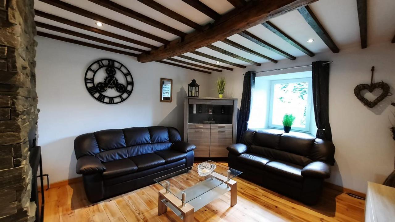 Le Gai Pinson Villa Beausaint ภายนอก รูปภาพ