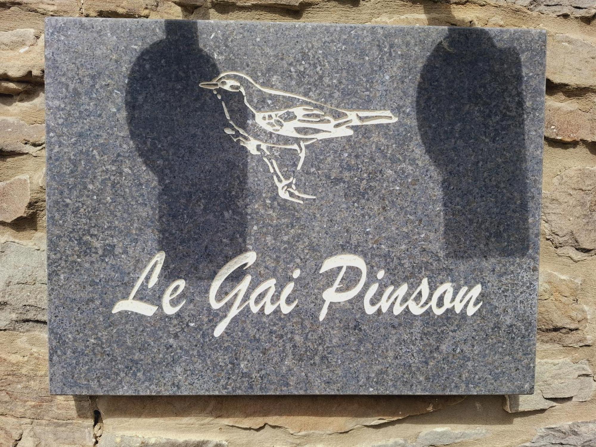 Le Gai Pinson Villa Beausaint ภายนอก รูปภาพ